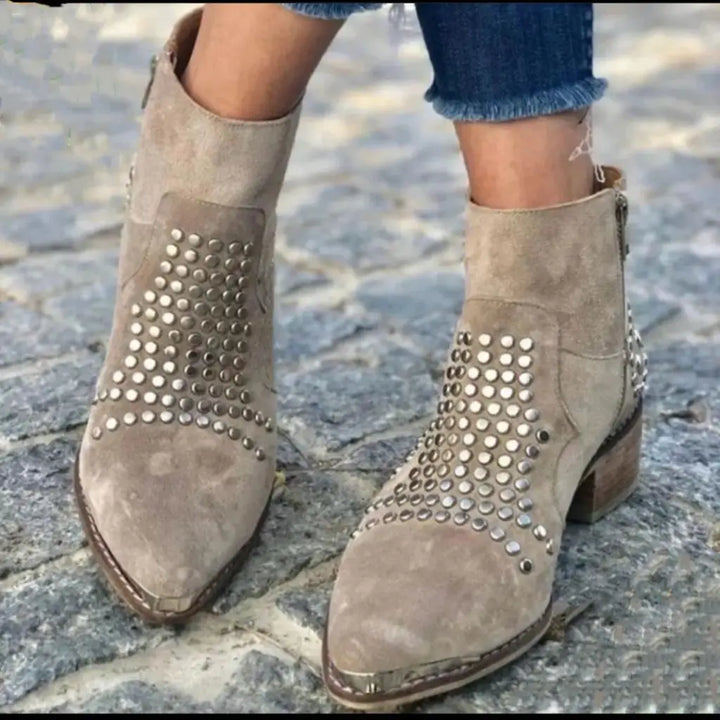 Sloane™ | Studded Edge Boots