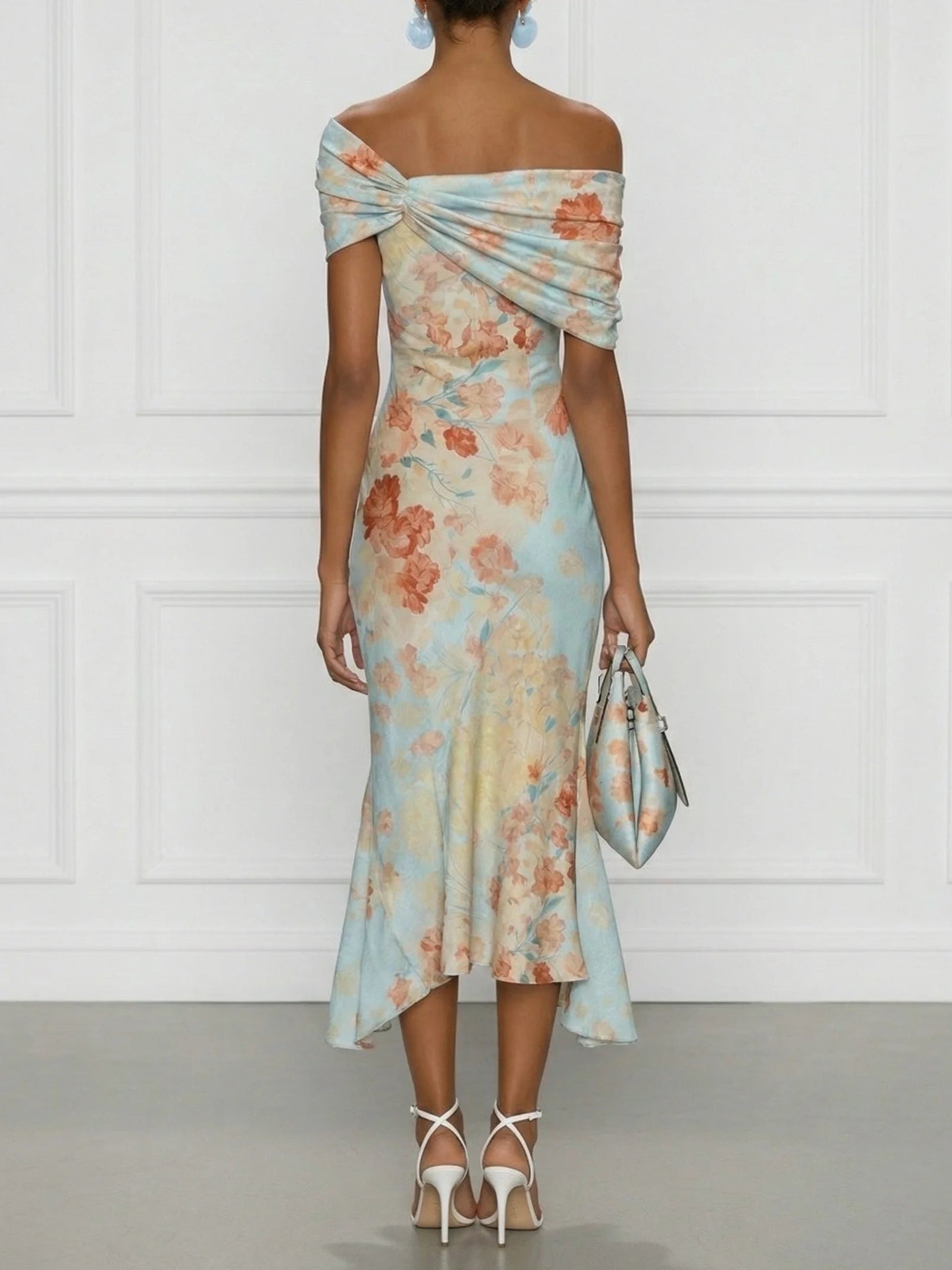 Vittoria - Midi Mermaid Φόρεμα Χωρίς Μανίκια με Off-Shoulder και Μπλε Λουλούδια