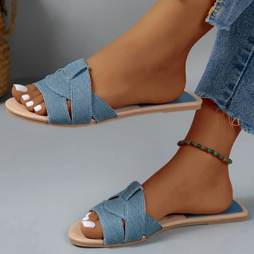 Livia - Luxe Slides